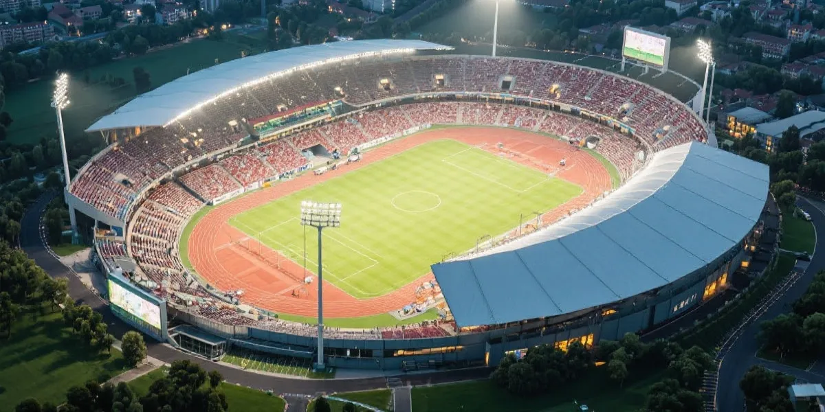 雷速体育 联系我们 - 体育场氛围图